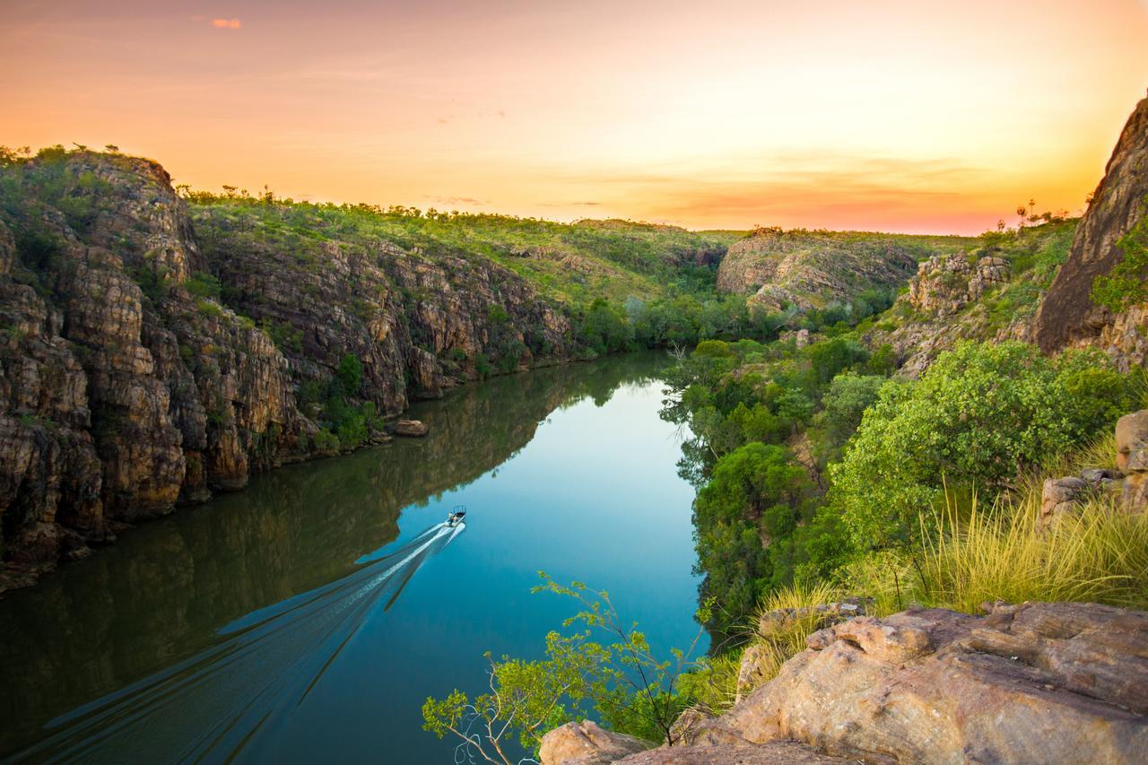 Kalidonis Village Darwin Exterior foto